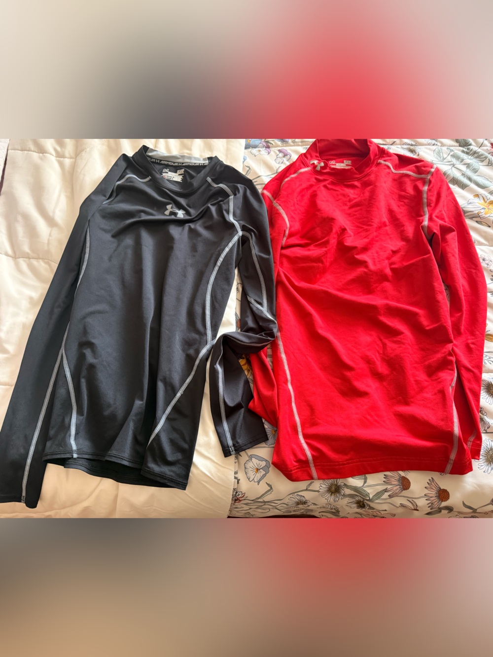 Bundle 2 Under Armour Men’s Compression Long Sleeve Crew - Black & Red